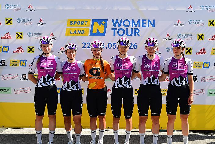 Start, Team MAT Atom Deweloper Wroclaw mit Olga Wankiewicz (POL, MAT Atom Deweloper Wroclaw), Ybbsitz - Hochkar, Sportland NÖ women tour