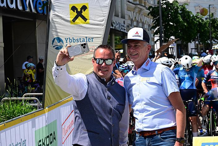 v.l. Sportstadtrat Amstetten Gerhard Irxenmayer, Jürgen Brettschneider (Präsident LRV Niederösterreich), Amstetten-Amstetten, Sportland NÖ women tour