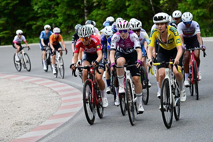 Im Gelben Trikot der Gesamtführenden Liv Wenzel (LUX, Team Luxembourg), Leila Gschwendtner (AUT, Smurfit Westrock Cycling Team), Ybbsitz - Hochkar, Sportland NÖ women tour