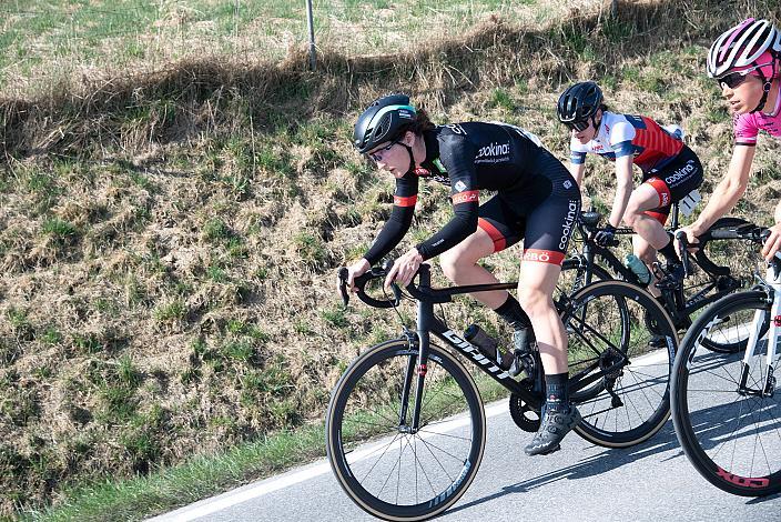 Siegerin Petra Zsanko (HUN, Team Cookina ARBÖ ASKÖ Graz RLM Stmk) Damen Elite, U23, Radliga, 61. Radsaison-Eröffnungsrennen Leonding, Oberösterreich 
