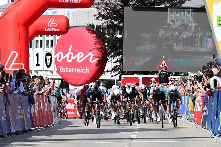 Sprint 2. Etappe Eferding - Ried im Innkreis, 15. Int. Raiffeisen OÖ-Radrundfahrt UCI Kat. 2.2