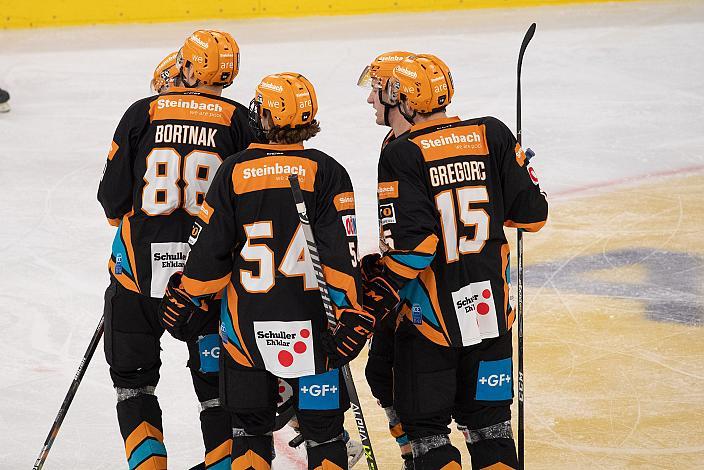 Die Steinbach Black Wings Linz feiern das Tor zum 1 zu 0 durch Dalibor Bortnak (Steinbach Black Wings Linz), Steinbach Black Wings Linz vs Tesla Orli Znojmo, bet-at-home ICE Hockey League
