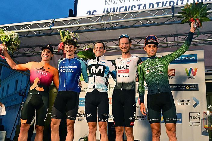 Podest Herren 5. Platz Riccardo Zoidl (AUT, Hrinkow Advarics), 2. Platz Felix Grossschartner (AUT, UAE Team Emirates - XRG), Sieger Gregor Mühlberger (AUT, Movistar Team), 3. Platz Felix Gall (AUT, Decathlon AG2R La Mondiale Team), 4. Platz Josef Dirnbauer (AUT, Cycling Team Schwingshandl), Herrenrennen, Kriterium Wels
