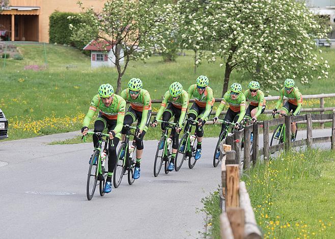  Team Hrinkow Advarics Cycleang 
