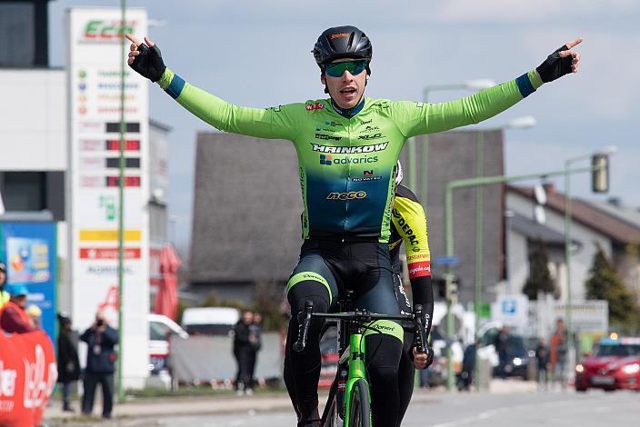 Sieger Rainer Kepplinger (AUT, Hrinkow Advarics) Herren Elite, U23, Radliga, 60. Raika Kirschbluetenrennen, Wels, Oberösterreich