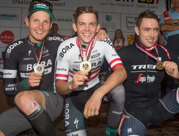 v.l. Lukas Pöstlberger (AUT, Bora - Hansgrohe), Gregor Mühlberger (AUT, Bora - Hansgrohe), Michael Gogl (AUT, Trek - Segafredo)  siegt in Grein Rad Staatsmeisterschaft, Elite Herren, Grein an der Donau
v.l. Lukas PÃ¶stlberger (AUT, Bora - Hansgr