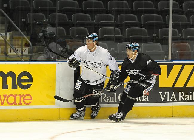 Rob Shearer und Rich Bronilla, Liwest Black Wings Linz beim Training im John Labett Center.