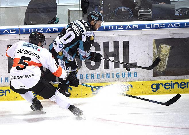 Dragan Umicevic (EHC Liwest Black Wings Linz), Robin Jacobsson (Moser Medical Graz 99ers)  EHC Liwest Black Wings Linz vs Moser Medical Graz 99ers