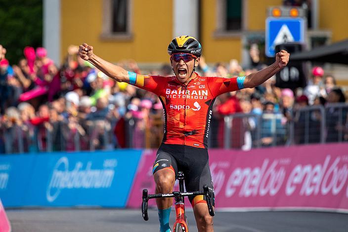 Etappensieger Santiago Buitrago (COL, Bahrain - Victorious) Stage 17 Ponte di Legno - Lavarone, 105. Giro d Italia, UCI Worl Tour