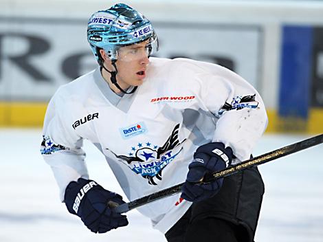 Shawn Matthias, Stuermer, Liwest Black Wings Linz