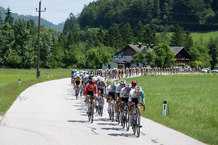 Team Petrolike (MEX) an der Spitze der Hauptfeldes. 4. Etappe St.Florian /Asten - Hinterstoder/Höss 15. Int. Raiffeisen OÖ-Radrundfahrt UCI Kat. 2.2