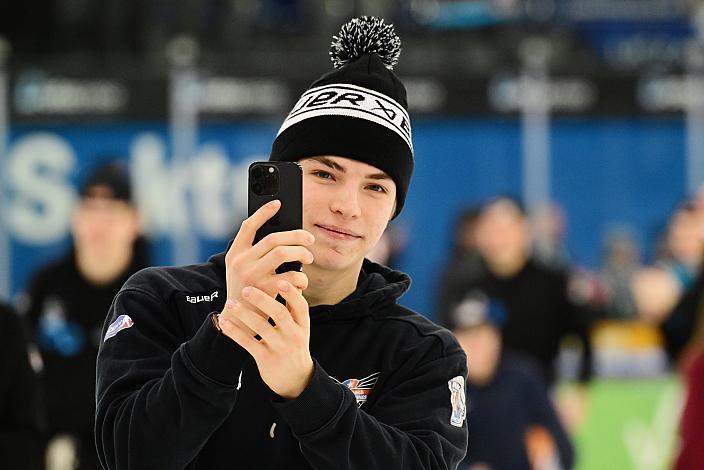 Spieler des Abends Paul Eder (Steinbach Black Wings),  28. Runde ICE, Steinbach Black Wings Linz vs HC Falkensteiner Pustertaler Wölfe, Linz AG Eisarena 