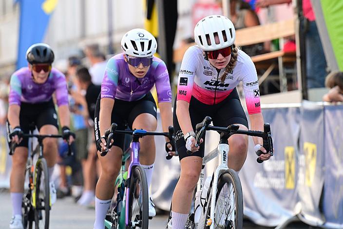 Sophie Walcher (AUT, RCGG Racing Team), Siegerin Liv Wenzel (LUX, Tirol Woman Cycling) Damen Damen Elite, U23, Road Cycling League Austria, Kriterium Wels