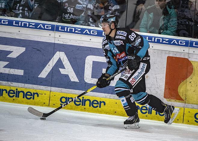 Marco Brucker (EHC Liwest Black Wings Linz) EHC Liwest Black Wings Linz vs HCB Suedtirol Alperia