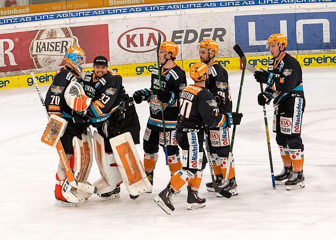 Linz feiert den Heimsieg, Steinbach Black Wings 1992 vs iClinic Bratislava Capitals, Qualifikationsrunfe Eishockey, Bet at Home ICE Hockey League