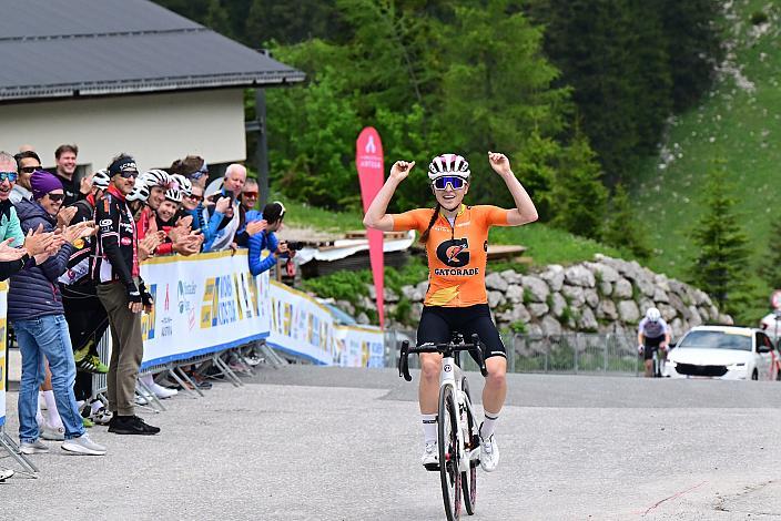 Siegerin am Hochkar und Gesamt  Malwina Mul (POL, MAT Atom Deweloper Wroclaw) Ybbsitz - Hochkar,,  4. Etappe Sportland NOE WOMEN Tour