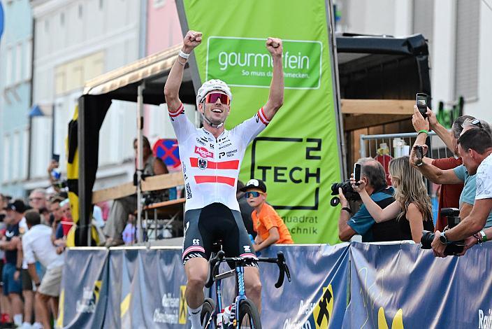 Sieger Michael Gogl (AUT, Alpecin - Premier Tech), Herren Elite, U23, Road Cycling League Austria, Kriterium Wels