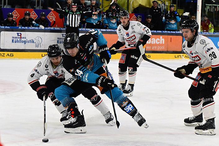 Ramon Schnetzer (Pioneers Vorarlberg), Henrik Neubauer (Steinbach Black Wings Linz), 27. Runde ICE, Steinbach Black Wings Linz vs Pioneers Vorarlberg, Linz AG Eisarena 