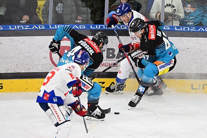 Niklas Würschl (Steinbach Black Wings), Patrick Söllinger (Steinbach Black Wings Linz),  Troy Lajeunesse (HC TIWAG Innsbruck - Die Haie), 33. Runde ICE, Steinbach Black Wings Linz vs HCInnsbruck, Linz AG Eisarena 