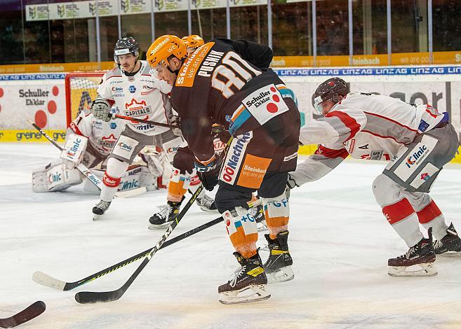 Julian Pusnik (Steinbach Black Wings 1992) Steinbach Black Wings 1992 vs iClinic Bratislava Capitals, Qualifikationsrunfe Eishockey, Bet at Home ICE Hockey League