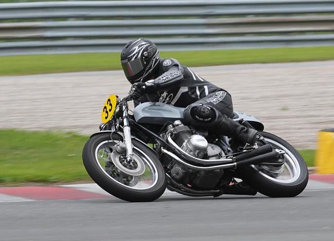 Nr.33 Willi Strasser