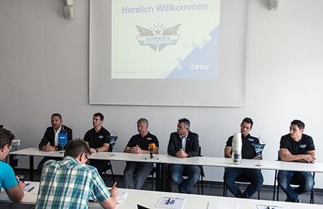 v.l. Manager Christian Perthaler (EHC Liwest Black Wings Linz), Brett McLean (EHC Liwest Black Wings Linz, #15), Head-Coach Robert Daum (EHC Liwest Black Wings Linz), Peter Freunschlag EHC Liwest Black Wings Linz, Philipp Lukas (EHC Liwest Black Wings Lin