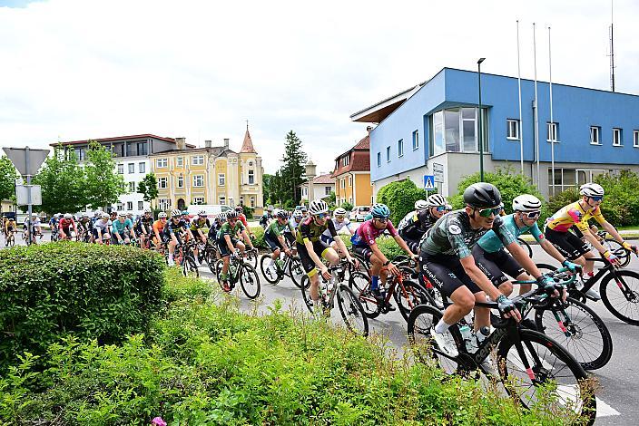 2. Etappe Eferding - Ried im Innkreis, 15. Int. Raiffeisen OÖ-Radrundfahrt UCI Kat. 2.2