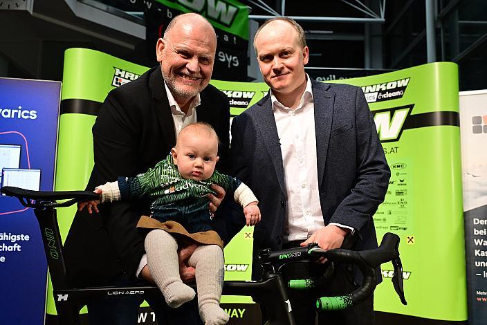 Alexander Hrinkow (Hrinkow Advarics), Team Manager Dominik Hrinkow (AUT, Hrinkow Advarics Cycleang Team), Mia, 40 Jahre Sport Hrinkow, Steyr, Team Hrinkow Advarics Cycleang, UCI Continental Team, 