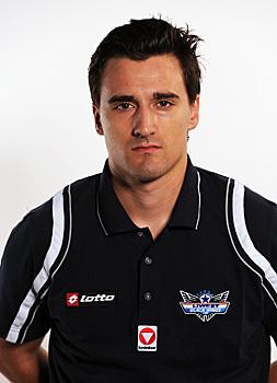 #44 Fabian Scholz, Verteidiger, Liwest Black Wings Linz