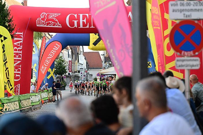 Team Hrinkow Advarics in der Führung beim 28. Int. ASVÖ - HRINKOW City Kriterium Steyr, Herren Elite, ÖRV, Radsport, Mountainbike, ELITE Rennrad