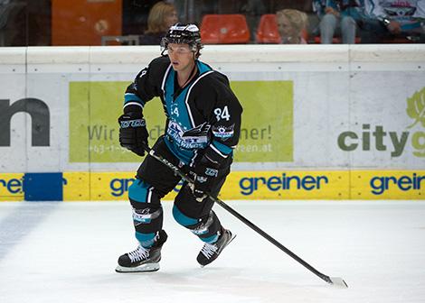  Corey Locke (EHC Liwest Black Wings Linz) EHC Liwest Black Wings Linz  vs Straubing Tigers