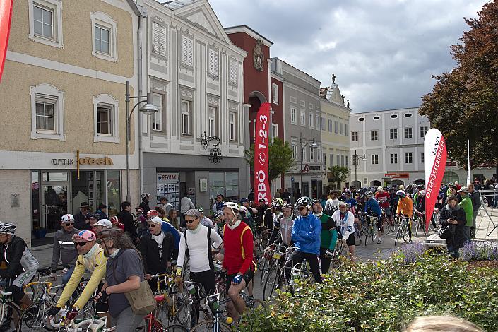 Start zur der 4. KirschblÃ¼ten Radklassik
