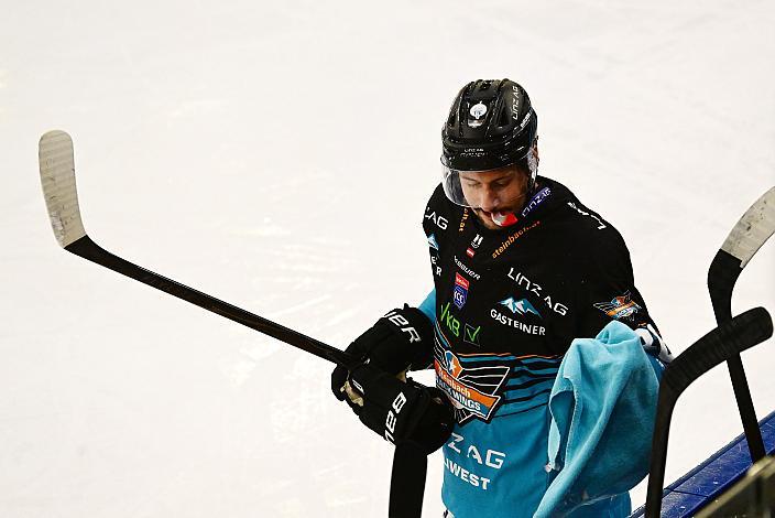 Julian Pusnik (Steinbach Black Wings Linz), 22. Runde ICE, Steinbach Black Wings Linz vs HK Olimpija Ljubljana, Linz AG Eisarena 