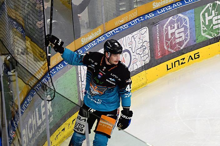 Graham Knott (Steinbach Black Wings Linz) trifft zum 2 zu 0, 22. Runde ICE, Steinbach Black Wings Linz vs HK Olimpija Ljubljana, Linz AG Eisarena