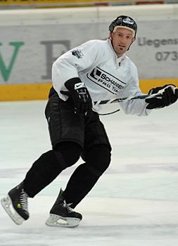 Raymond DiLauro, Verteidiger, Neuzugang beim EHC Liwest Black Wings Linz.