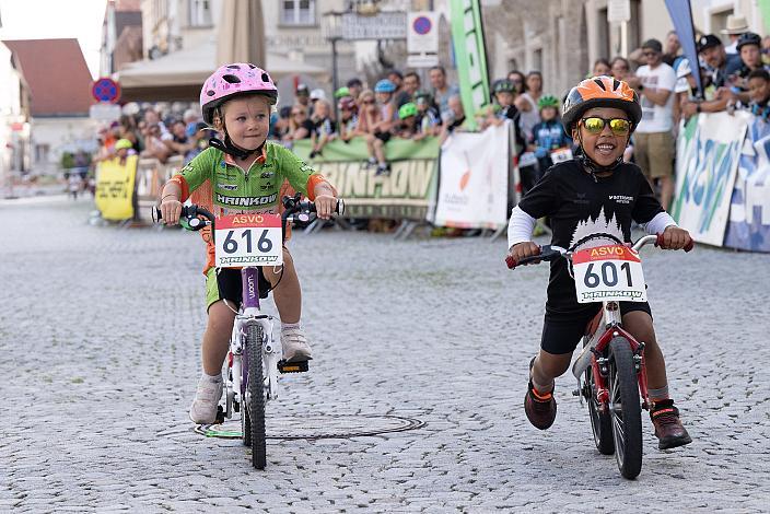 25. Int. ASVÖ - HRINKOW City Kriterium Steyr, MTB-Nachwuchs vom Laufrad bis U17, ÖRV, Radsport, Mountainbike ELITE Rennrad