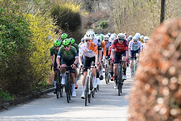 v.l. Josef Dirnbauer (AUT, Hrinkow Advarics), Paul Buschek (AUT, Schwingshandl Intralogistics), Zeno Levi Winter (GER, Tirol KTM Cycling Team),  65. Rad Saison Eroeffnungsrennen Leonding