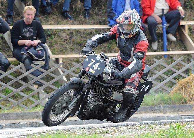 #74 Tadeuss Wallach, Klasse2, Norton