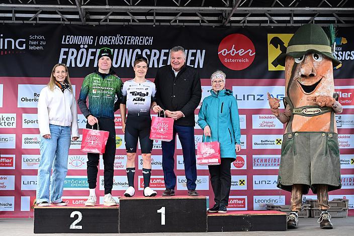 Podest U23, 2. Platz Valentin Poschacher (AUT, Hrinkow Advarics), Sieger Nicolas Ginter (SUI, Tirol KTM Cycling Team), 65. Rad Saison Eroeffnungsrennen Leonding