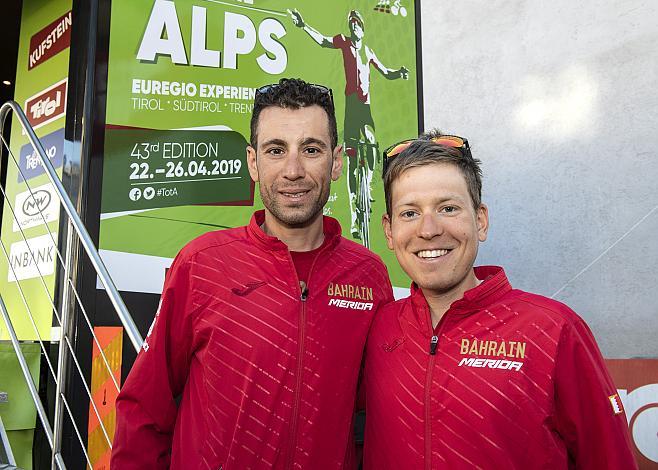 Vincenzo Nibali (ITA, Bahrain Merida Pro Cycling Team), Hermann Pernsteiner (AUT, Bahrain Merida Pro Cycling Team)