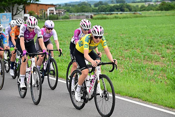 Im Gelben Trikot der Gesamtführenden Malwina Mul (POL, MAT Atom Deweloper Wroclaw), 07.06.2025 07.06.2025 Rad 2 Etappe Sportland NOE Kids Tour