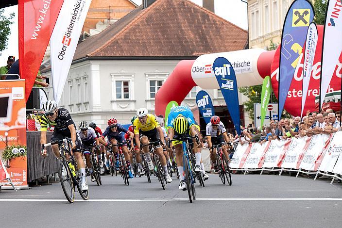 Sprintsieg für Frank Aron Ragilo (EST, Cannibal Team), 2. Platz Sente Sentjens (BEL, Acrog-Tormans), 3. Platz Viggo Moore (USA, Lux/CTS p/b Specialized), Rohrbach - Rohrbach, Int. "Keine Sorgen" Junioren Rundfahrt UCI Kat. 2.1 MJ