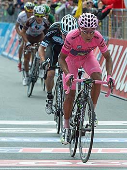 Nairo Quintana, COL (#121, Movistar Team) in Rosa