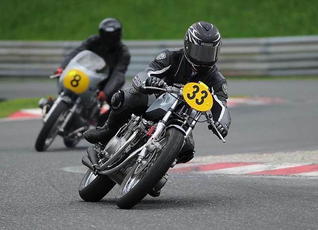 Nr.33 Willi Strasser