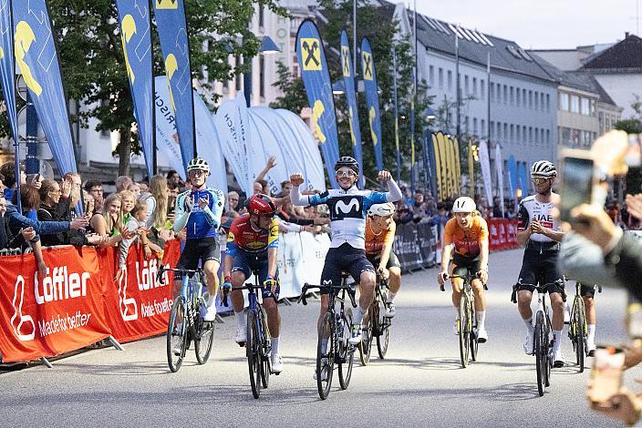 Sieger Gregor Mühlberger (AUT, Movistar Team), Herrenrennen, Kriterium Wels, 