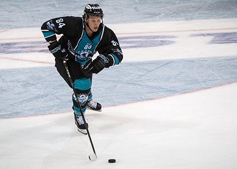 Corey Locke (EHC Liwest Black Wings Linz)  EHC Liwest Black Wings Linz  vs Straubing Tigers