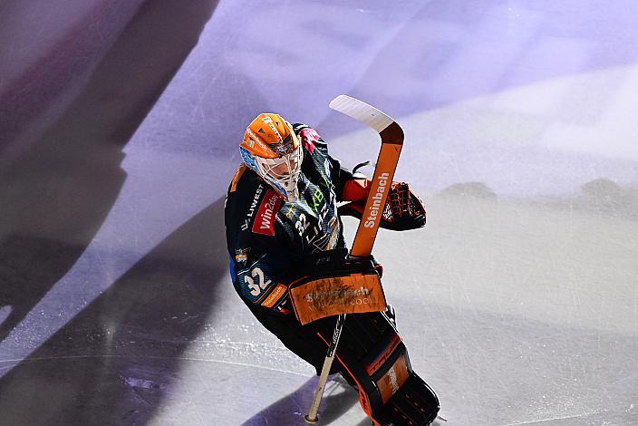 Tormann Rasmus Tirronen (Steinbach Black Wings Linz) Steinbach Black Wings Linz vs HCB Südtirol Alperia, ICE Eishockey Liga, Linz AG Eisarena