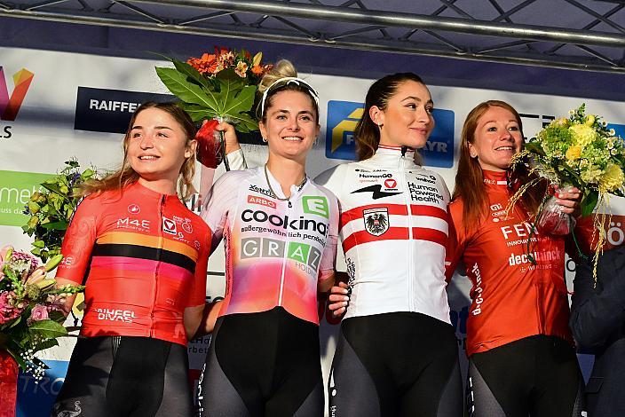 Podest 4. Platz Elisa Winter (AUT, Wheel Divas Cycling Team), 2. Platz Jana Gigele (AUT, RSG Team Cookina ARBÖ ASKÖ Graz/ RSV Gütersloh 1931 e.V), Siegerin Kathrin Schweinberger (AUT, Human Powered Health) , 3. Platz Carina Schrempf (AUT, Fenix-Deceuninck) , Damenrennen, Kriterium Wels,