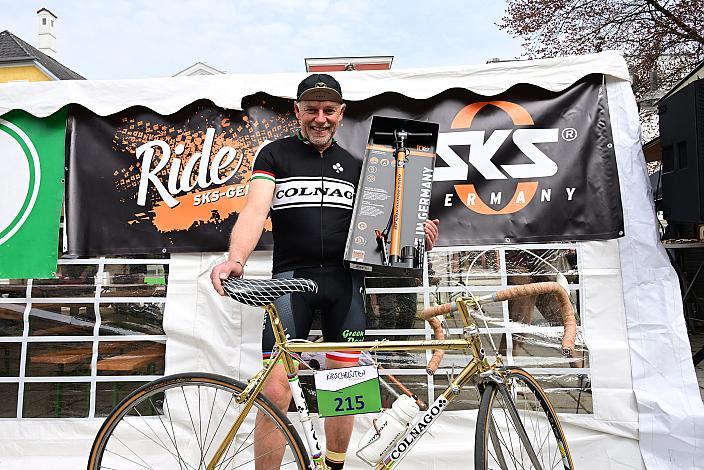 Im Ziel der 10. Kirschblüten Radklassik, Rad Klassik, Oldtimer, Vintage, Stahlrad, Radsport, Eferding, Oberösterreich