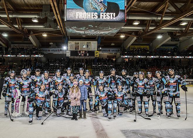 Team und Gewinner EHC Liwest Black Wings Linz vs Moser Medical Graz 99ers